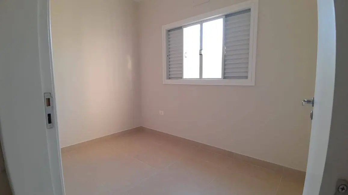 Foto 6 de Casa com 2 quartos à venda, 125m2 em Vila dos Comerciários 2, Taubate - SP