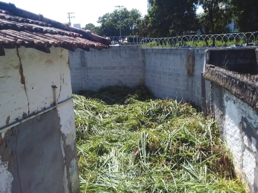 Foto 5 de Terreno / Lote para alugar, 362m2 em Vila Edmundo, Taubate - SP