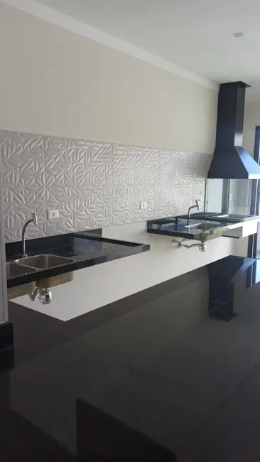 Casa com 3 quartos à venda, 250m2 em Tremembe - SP - imagem 6 Foto 6 de Casa com 3 quartos à venda, 250m2 em Tremembe - SP