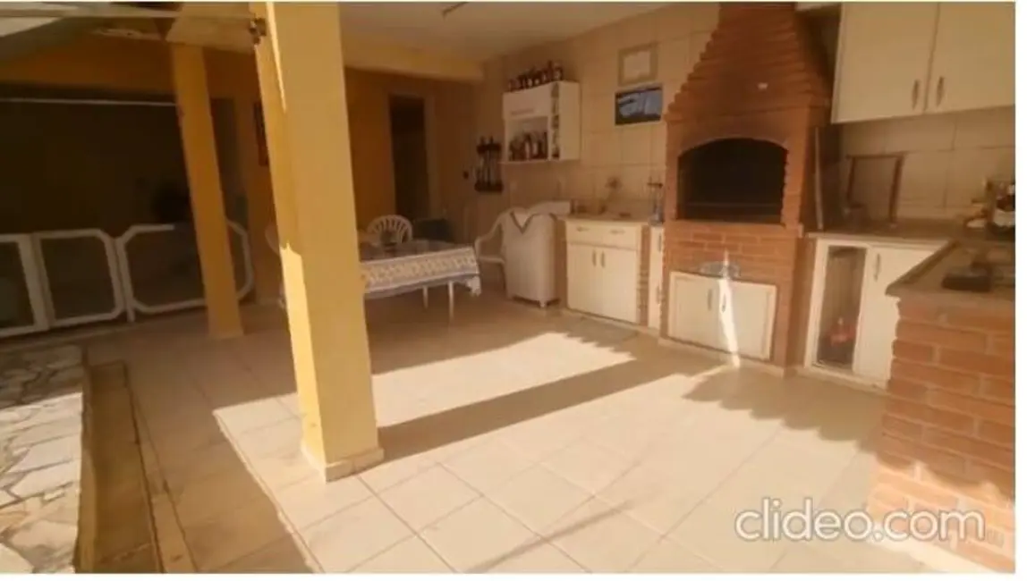 Foto 9 de Casa com 2 quartos à venda, 254m2 em Jardim Santa Luzia, Pindamonhangaba - SP