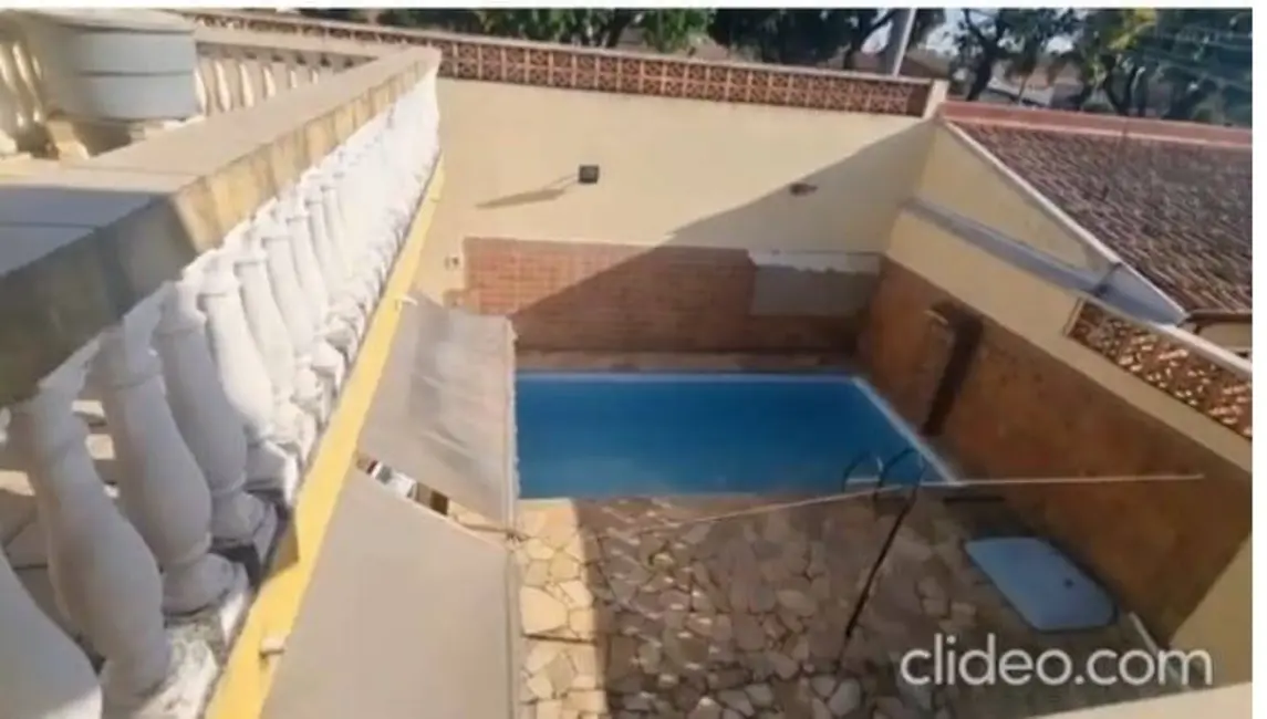 Foto 4 de Casa com 2 quartos à venda, 254m2 em Jardim Santa Luzia, Pindamonhangaba - SP