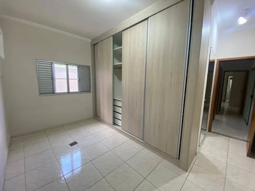 Foto 7 de Casa com 3 quartos à venda, 250m2 em Vila Prosperidade, Taubate - SP