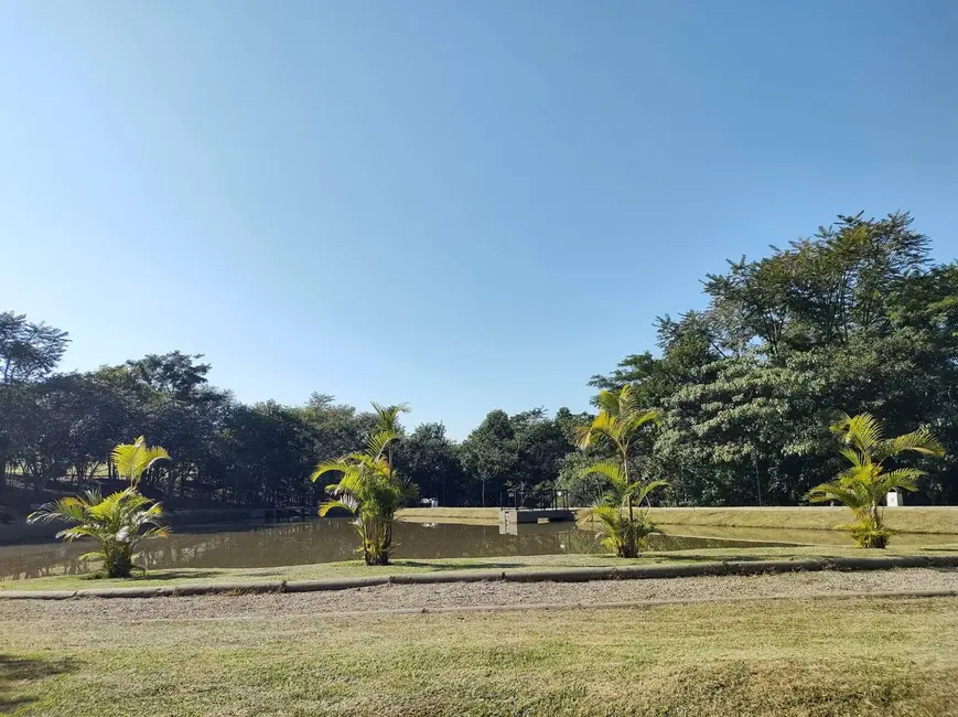 Foto 1 de Terreno / Lote à venda, 300m2 em Monte Belo, Taubate - SP