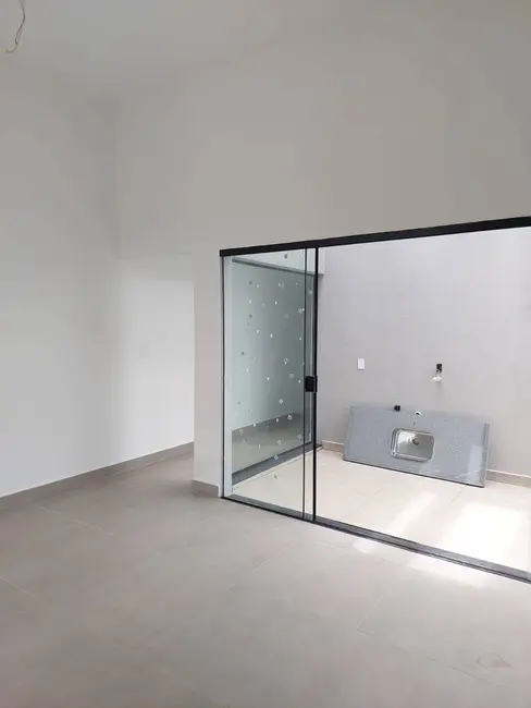 Foto 5 de Casa com 2 quartos à venda, 150m2 em Morada dos Nobres, Taubate - SP