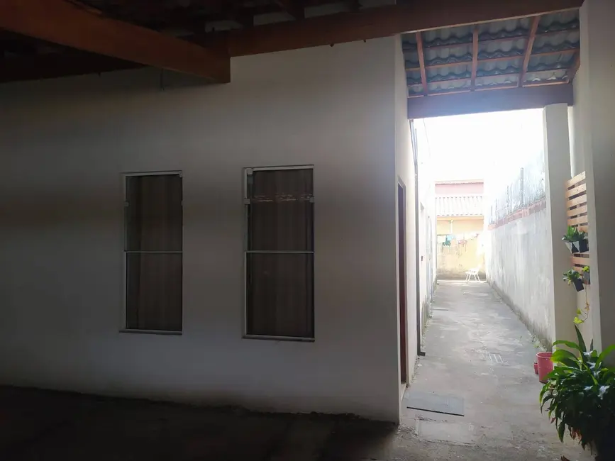 Foto 6 de Casa com 2 quartos à venda, 130m2 em Tremembe - SP