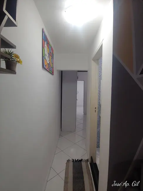 Foto 6 de Casa com 3 quartos à venda, 109m2 em Conjunto Habitacional C.D.H.U., Taubate - SP