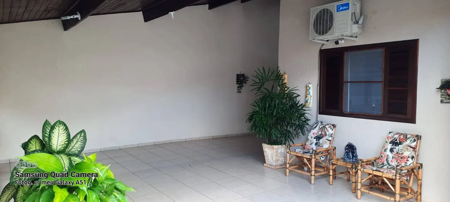 Foto 3 de Casa com 2 quartos à venda, 186m2 em Residencial Novo Horizonte, Taubate - SP