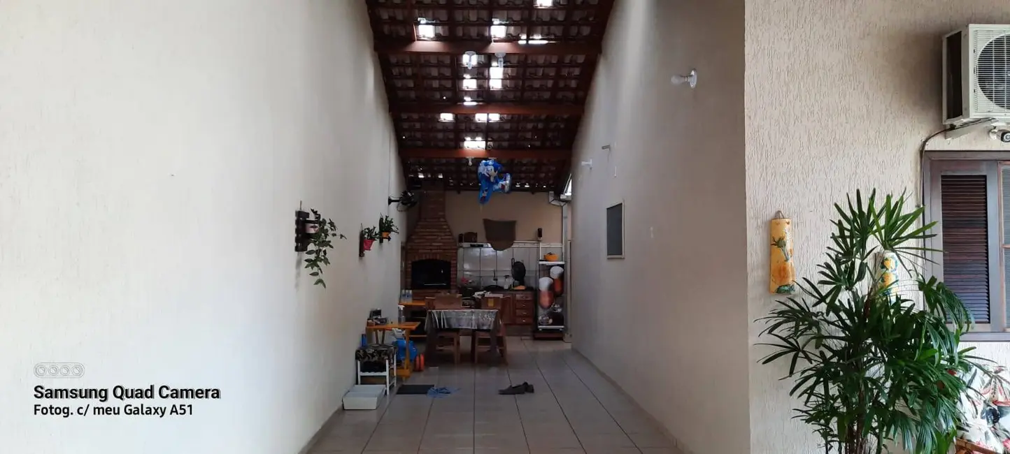 Foto 4 de Casa com 2 quartos à venda, 186m2 em Residencial Novo Horizonte, Taubate - SP