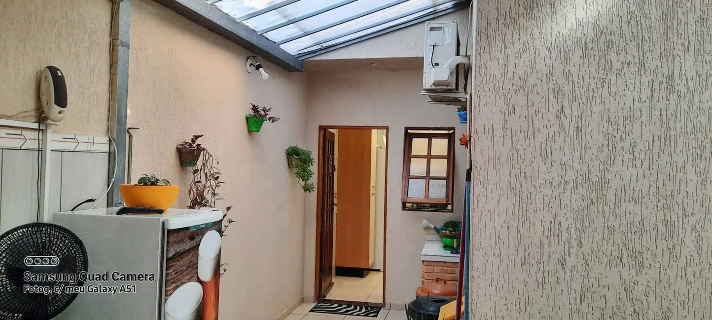 Foto 9 de Casa com 2 quartos à venda, 186m2 em Residencial Novo Horizonte, Taubate - SP