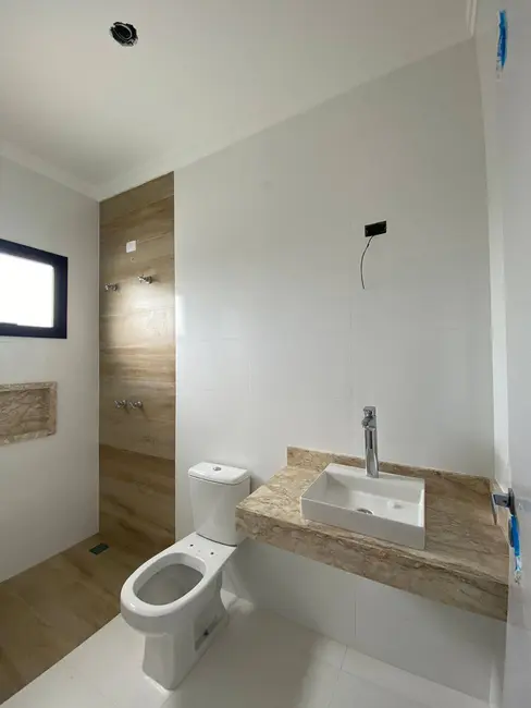 Foto 8 de Casa com 3 quartos à venda, 300m2 em Piracangaguá, Taubate - SP