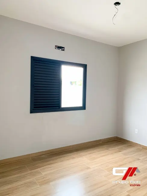 Foto 9 de Casa com 3 quartos à venda, 300m2 em Piracangaguá, Taubate - SP