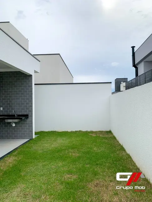 Foto 5 de Casa com 3 quartos à venda, 300m2 em Piracangaguá, Taubate - SP