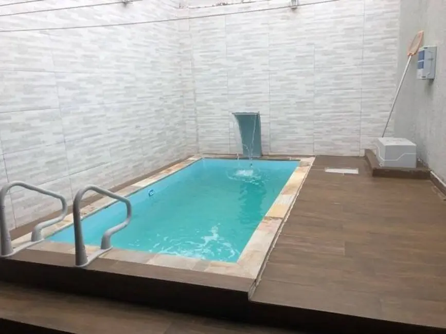 Foto 2 de Casa com 2 quartos à venda, 300m2 em Vila Costa, Taubate - SP