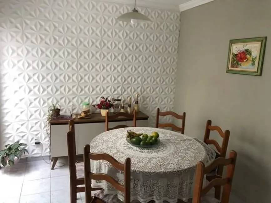 Foto 4 de Casa com 2 quartos à venda, 300m2 em Vila Costa, Taubate - SP