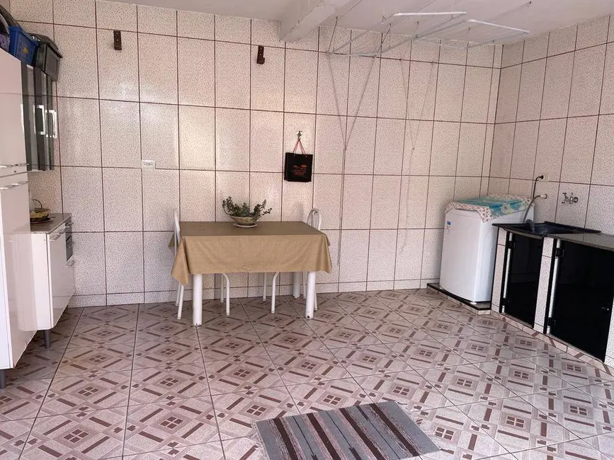 Foto 8 de Casa com 3 quartos à venda, 200m2 em Jardim Gurilândia, Taubate - SP