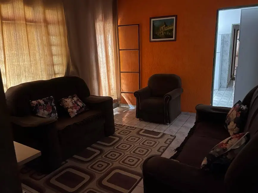 Foto 3 de Casa com 3 quartos à venda, 200m2 em Jardim Gurilândia, Taubate - SP