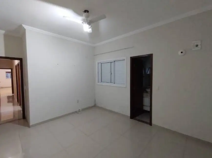 Foto 8 de Sobrado com 2 quartos à venda, 125m2 em Granja Daniel, Taubate - SP