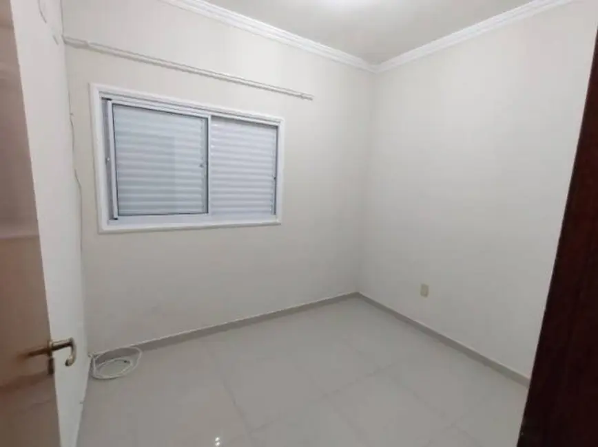 Foto 9 de Sobrado com 2 quartos à venda, 125m2 em Granja Daniel, Taubate - SP