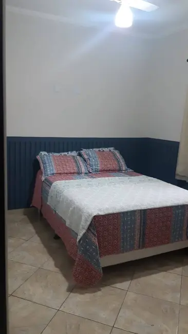 Foto 5 de Casa com 2 quartos à venda, 125m2 em Esplanada Santa Terezinha, Taubate - SP