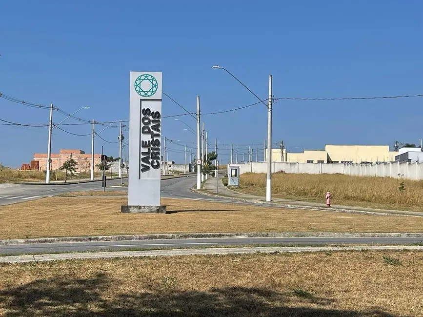 Foto 2 de Terreno / Lote à venda, 490m2 em Taubate - SP