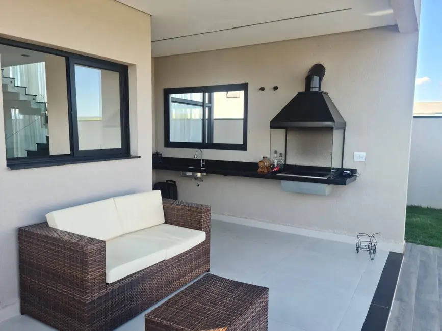 Casa com 3 quartos à venda, 300m2 em Parque Residencial Maria Elmira, Cacapava - SP - imagem 6 Foto 6 de Casa com 3 quartos à venda, 300m2 em Parque Residencial Maria Elmira, Cacapava - SP