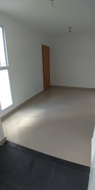 Apartamento com 2 quartos para alugar em Piracangaguá, Taubate - SP - imagem 1 Foto 1 de Apartamento com 2 quartos para alugar em Piracangaguá, Taubate - SP