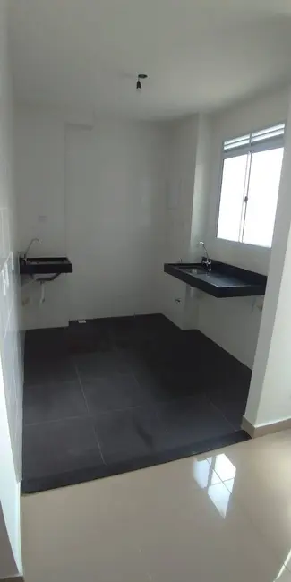Apartamento com 2 quartos para alugar em Piracangaguá, Taubate - SP - imagem 4 Foto 4 de Apartamento com 2 quartos para alugar em Piracangaguá, Taubate - SP
