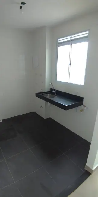 Apartamento com 2 quartos para alugar em Piracangaguá, Taubate - SP - imagem 5 Foto 5 de Apartamento com 2 quartos para alugar em Piracangaguá, Taubate - SP