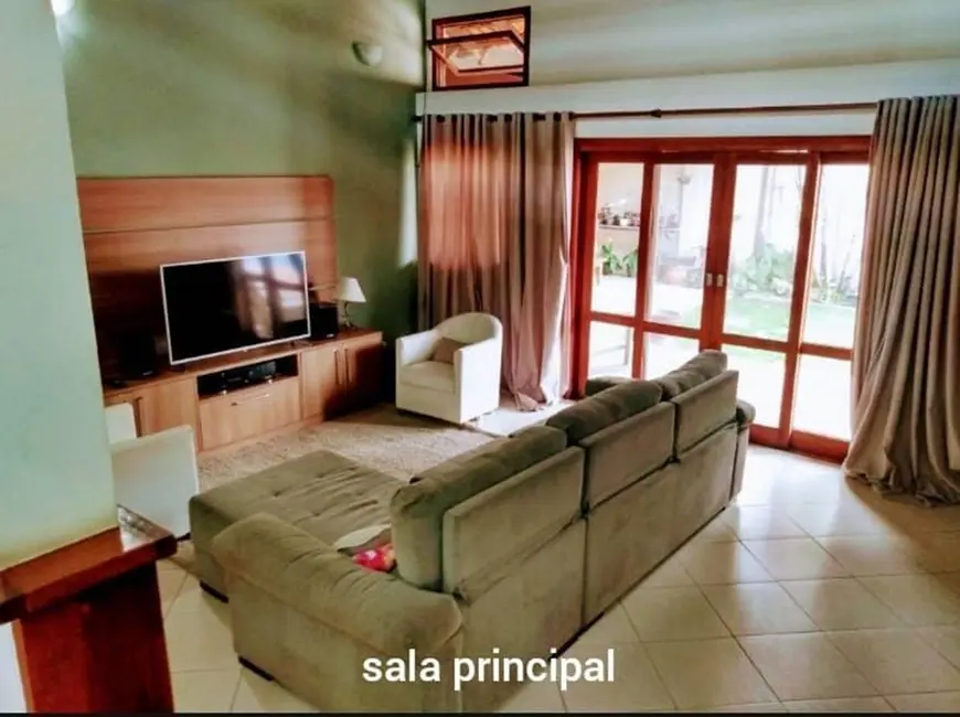 Foto 7 de Casa com 3 quartos à venda, 534m2 em Tremembe - SP