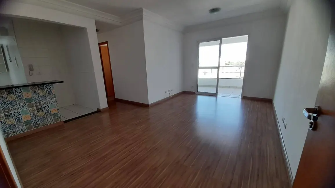 Foto 2 de Apartamento com 3 quartos à venda, 85m2 em Taubate - SP