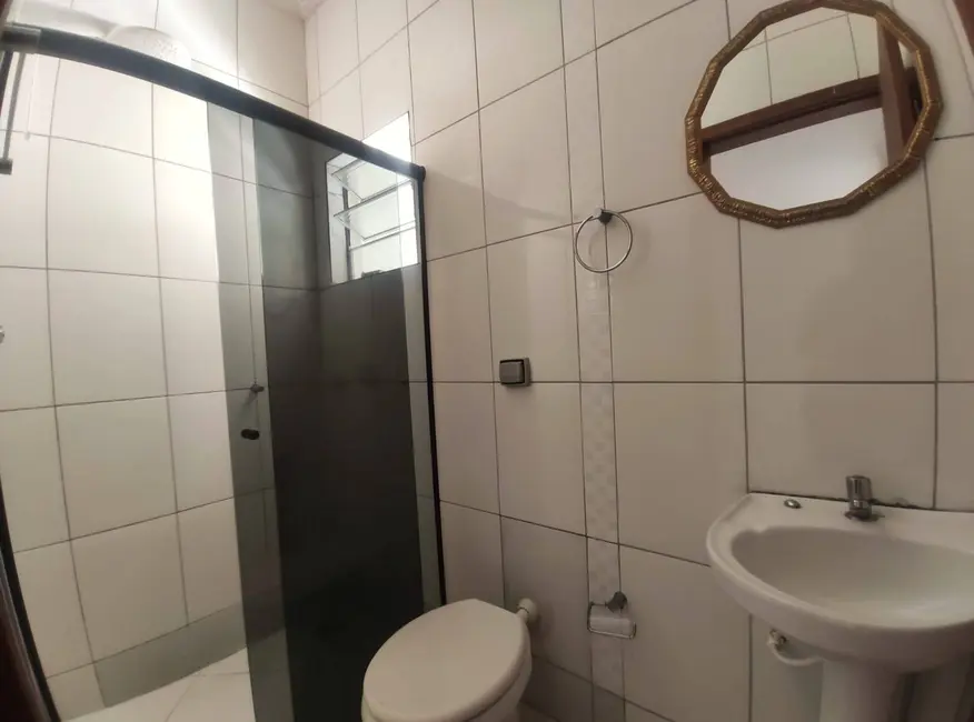 Foto 6 de Casa com 2 quartos à venda, 125m2 em Parque São Cristóvão, Taubate - SP