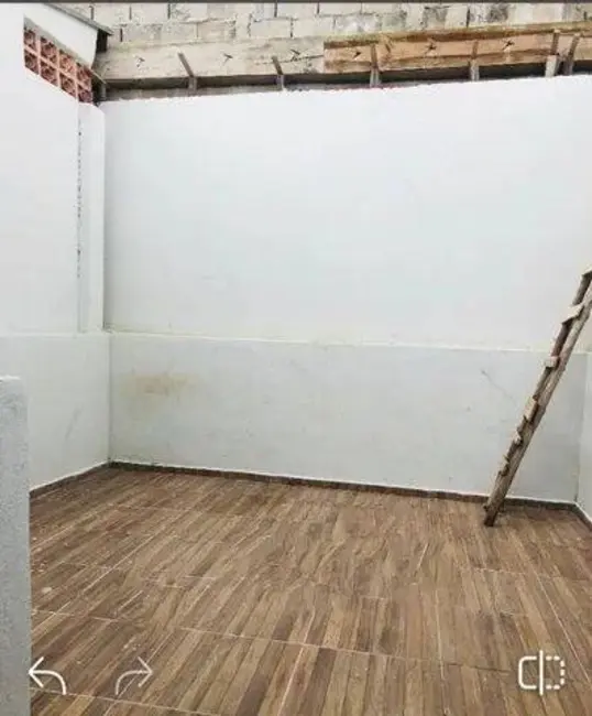 Foto 3 de Casa com 2 quartos à venda, 125m2 em Residencial Estoril, Taubate - SP