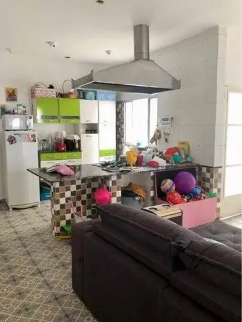 Foto 7 de Casa com 2 quartos à venda, 125m2 em Residencial Estoril, Taubate - SP