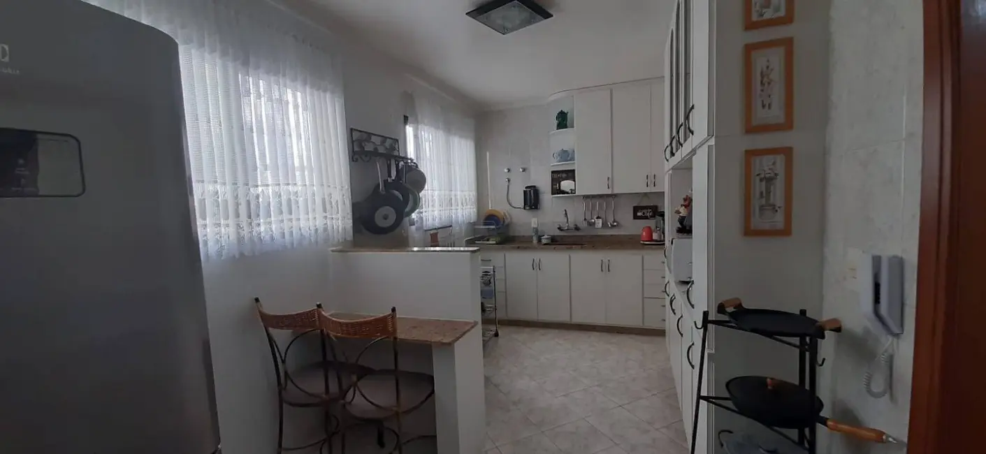 Foto 8 de Apartamento com 3 quartos à venda, 188m2 em Jardim das Nações, Taubate - SP