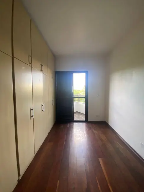 Foto 6 de Apartamento com 4 quartos à venda, 144m2 em Centro, Taubate - SP