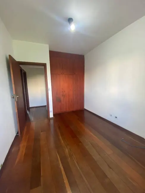 Foto 4 de Apartamento com 4 quartos à venda, 144m2 em Centro, Taubate - SP