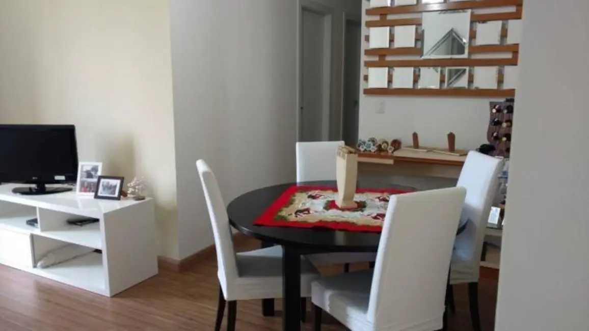 Foto 3 de Apartamento com 3 quartos à venda, 74m2 em Vila São José, Taubate - SP