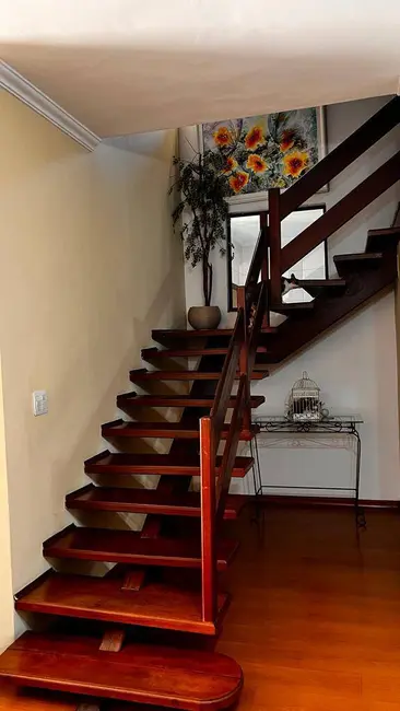 Foto 4 de Sobrado com 3 quartos à venda, 333m2 em Jardim das Nações, Taubate - SP