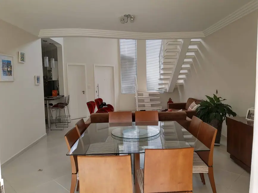 Casa com 3 quartos à venda, 275m2 em Tremembe - SP - imagem 7 Foto 7 de Casa com 3 quartos à venda, 275m2 em Tremembe - SP