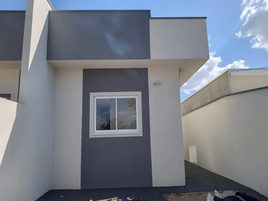 Foto 1 de Casa com 2 quartos à venda, 125m2 em Jardim Sandra Maria, Taubate - SP