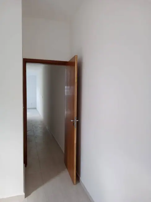 Foto 4 de Casa com 2 quartos à venda, 125m2 em Jardim Sandra Maria, Taubate - SP