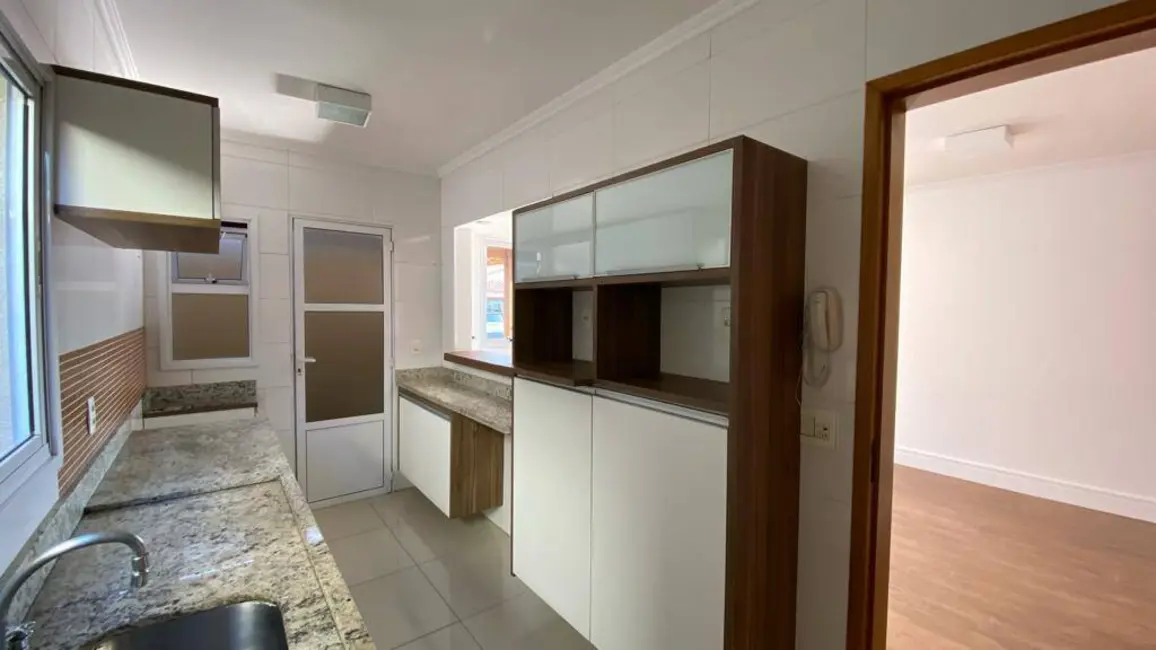 Foto 3 de Casa com 3 quartos à venda, 224m2 em Parque Paduan, Taubate - SP