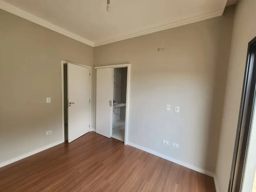 Foto 4 de Casa com 3 quartos à venda, 307m2 em Taubate - SP