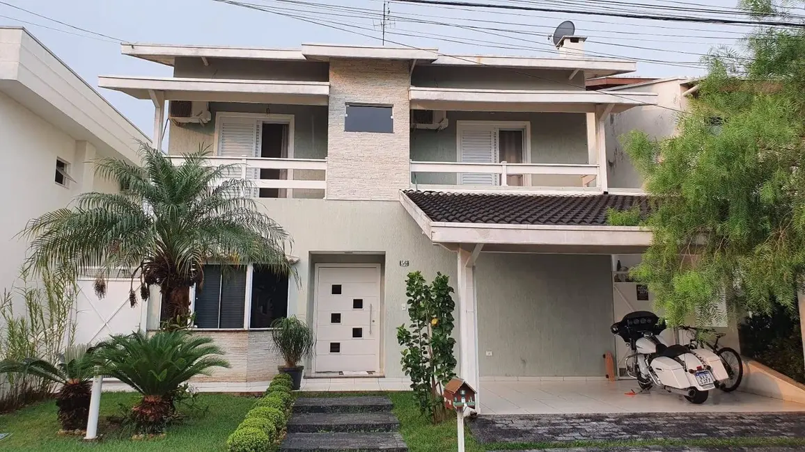 Foto 1 de Casa com 3 quartos à venda, 300m2 em Tremembe - SP