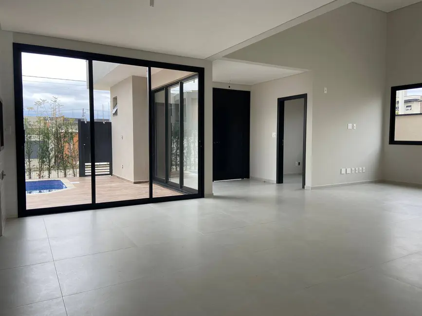 Foto 6 de Casa com 3 quartos à venda, 329m2 em Residencial Ouroville, Taubate - SP