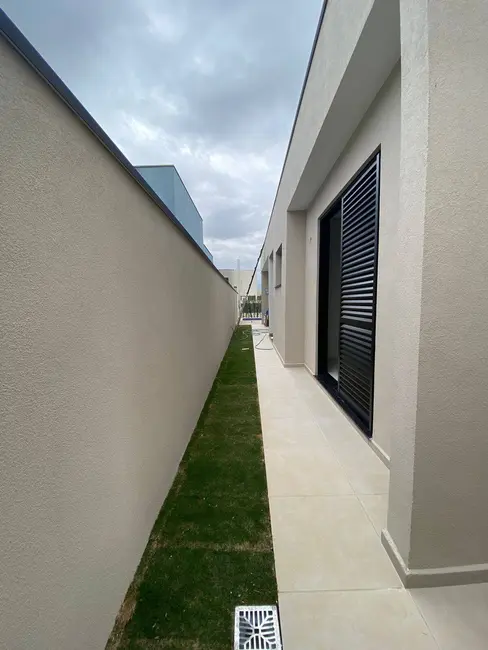 Foto 9 de Casa com 3 quartos à venda, 329m2 em Residencial Ouroville, Taubate - SP