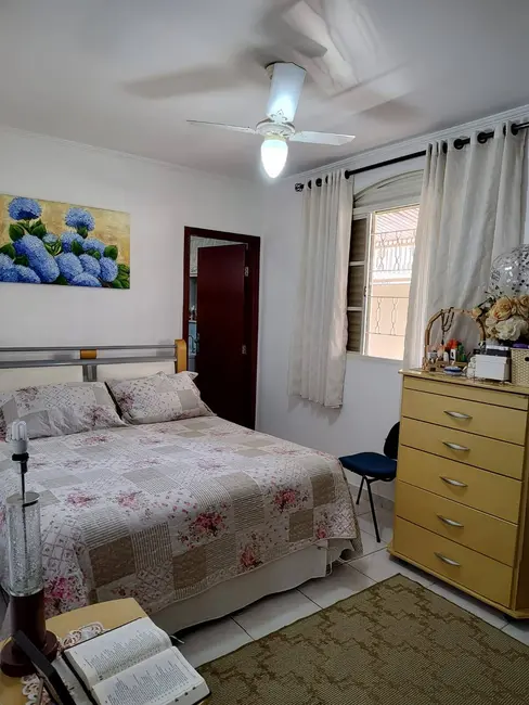 Foto 5 de Casa com 4 quartos à venda em Parque Senhor do Bonfim, Taubate - SP