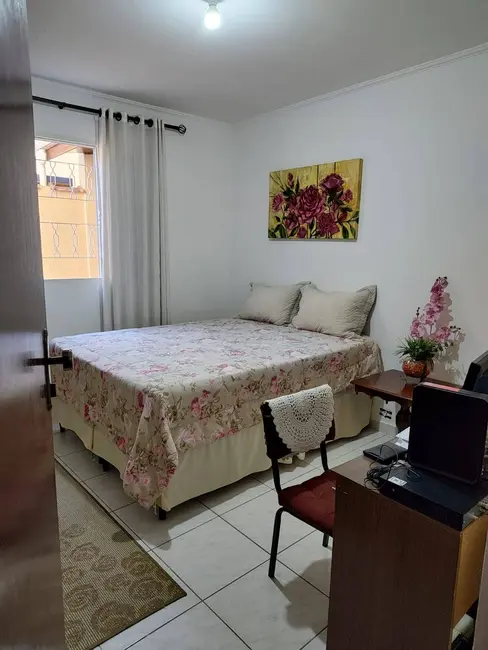 Foto 6 de Casa com 4 quartos à venda em Parque Senhor do Bonfim, Taubate - SP