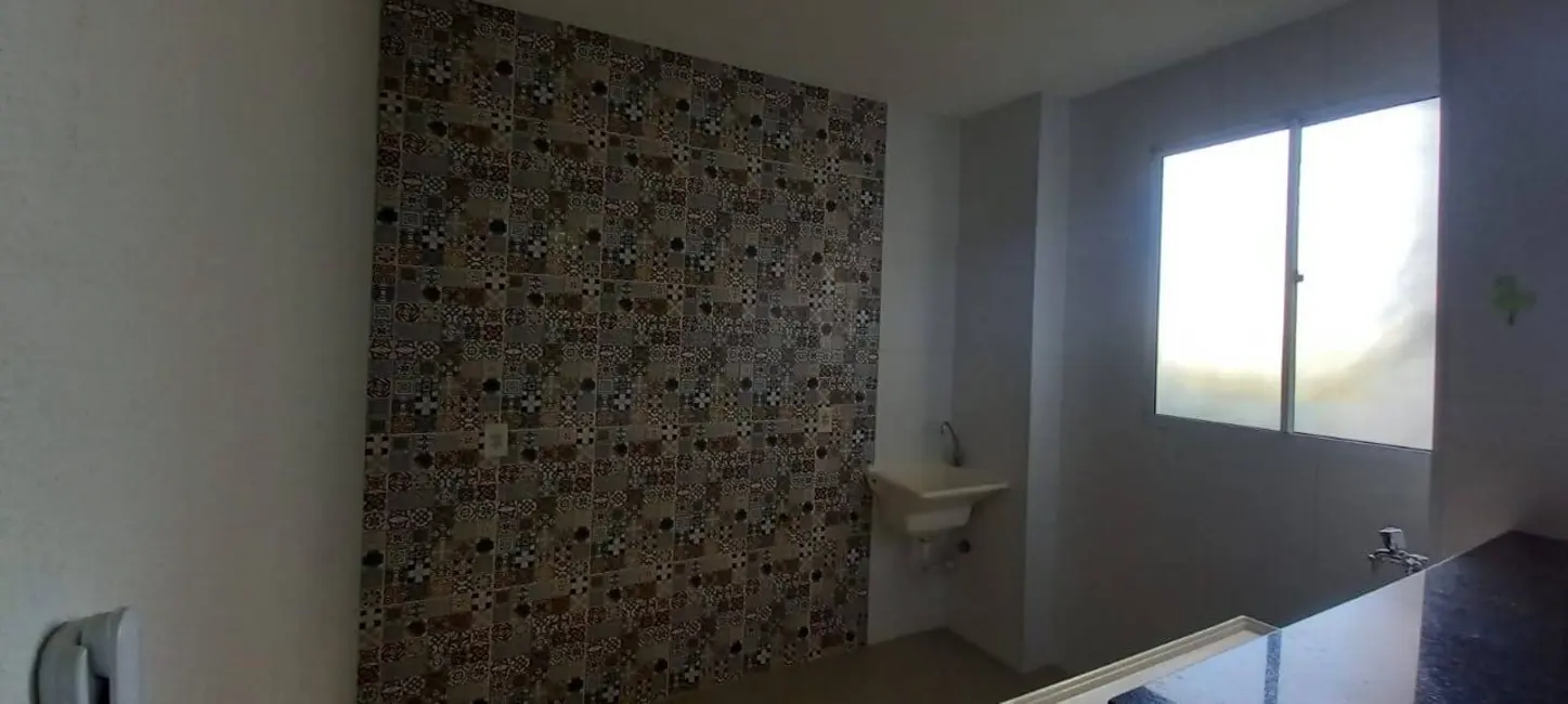 Foto 4 de Apartamento com 2 quartos para alugar em Parque Senhor do Bonfim, Taubate - SP