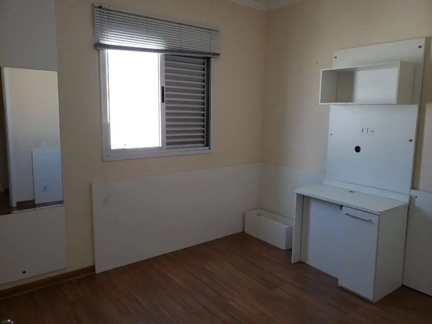Foto 4 de Apartamento com 2 quartos à venda, 77m2 em Parque Santo Antônio, Taubate - SP